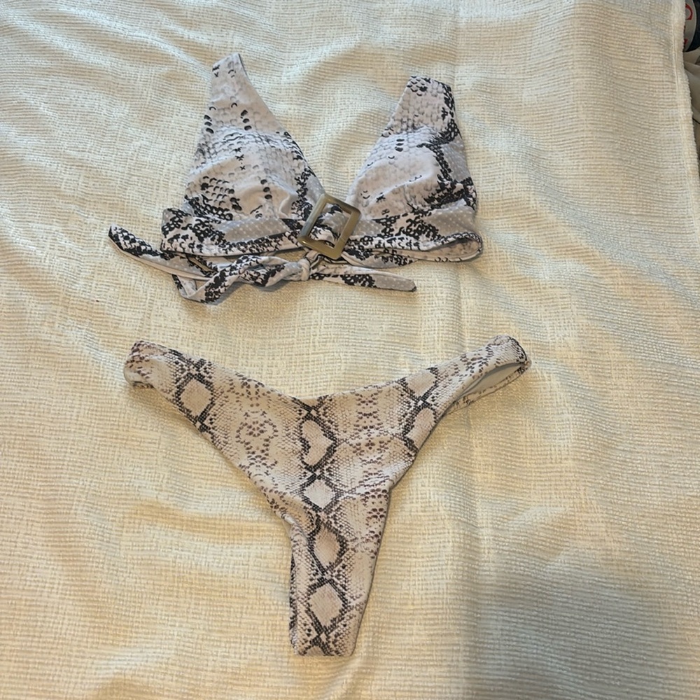 2 Piece Bikini Set